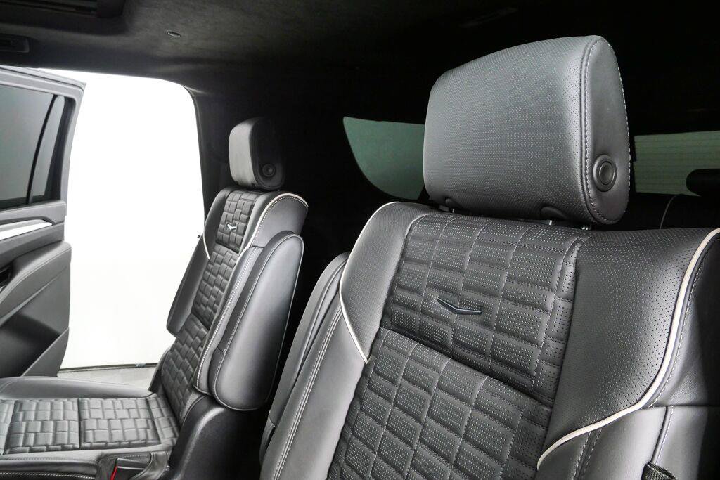 Certified 2026 Cadillac Escalade ESV V AWD/4WD image 23