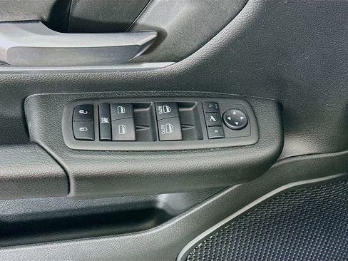 Certified 2023 RAM 1500 Big Horn image 27