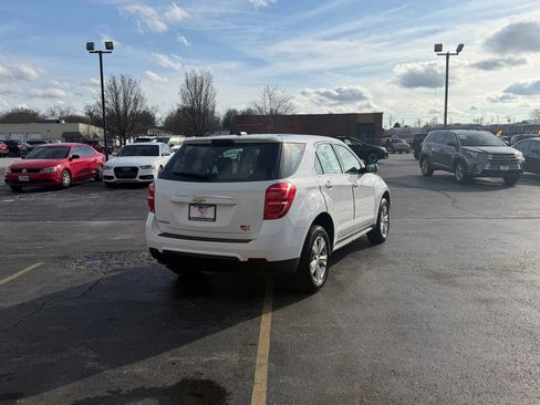 Used 2017 Chevrolet Equinox LS image 10