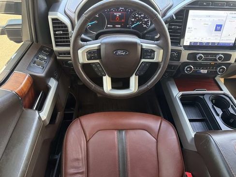 Used 2022 Ford F250 King Ranch w/ King Ranch Ultimate Package AWD/4WD image 13