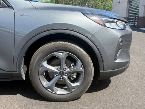 Used 2025 Ford Escape ST-Line image 23