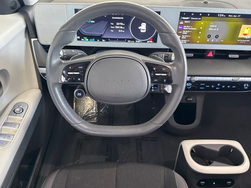 Used 2024 Hyundai Ioniq 5 SEL RWD image 14