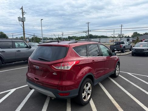Used 2016 Ford Escape SE w/ Equipment Group 201A AWD/4WD image 7