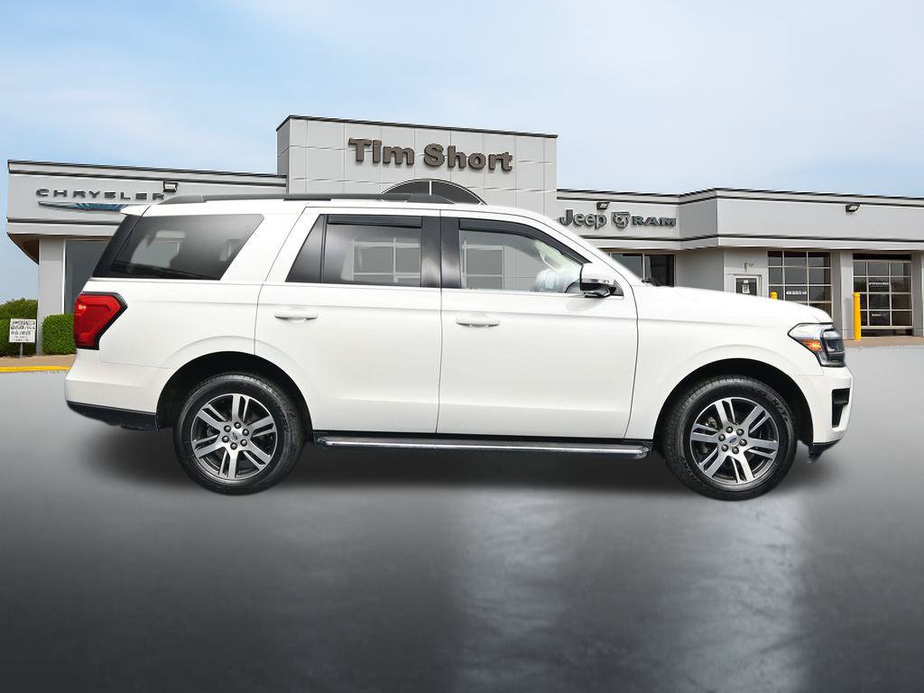 Used 2023 Ford Expedition XLT AWD/4WD image 6