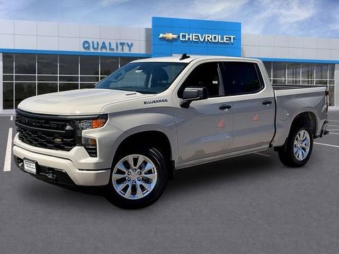 New 2026 Chevrolet Silverado 1500 Custom RWD image 2