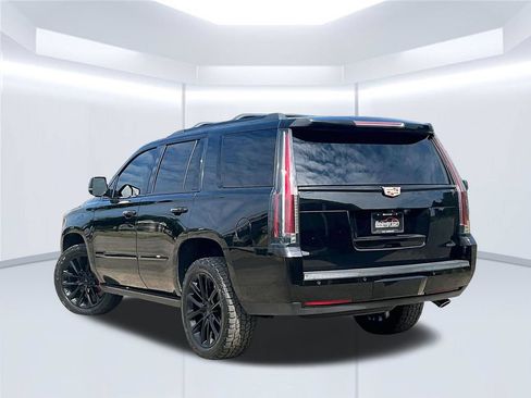 Used 2019 Cadillac Escalade Platinum AWD/4WD image 13