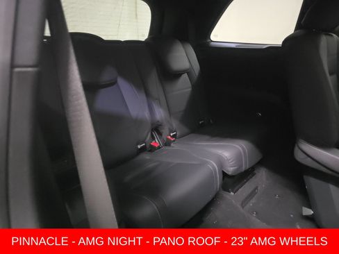Used 2024 Mercedes-Benz GLS 450 4MATIC image 5