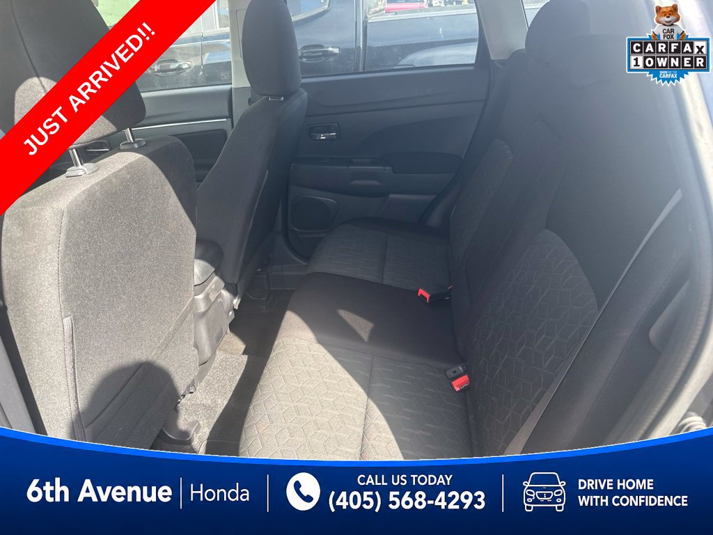 Used 2025 Mitsubishi Outlander Sport ES AWD/4WD image 3