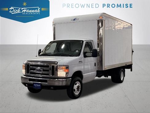 Used 2016 Ford E-450 and Econoline 450 Super Duty w/ Power Windows & Locks Group RWD image 1