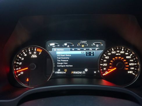 Used 2018 Ford F150 Raptor w/ Equipment Group 802A Luxury AWD/4WD image 6