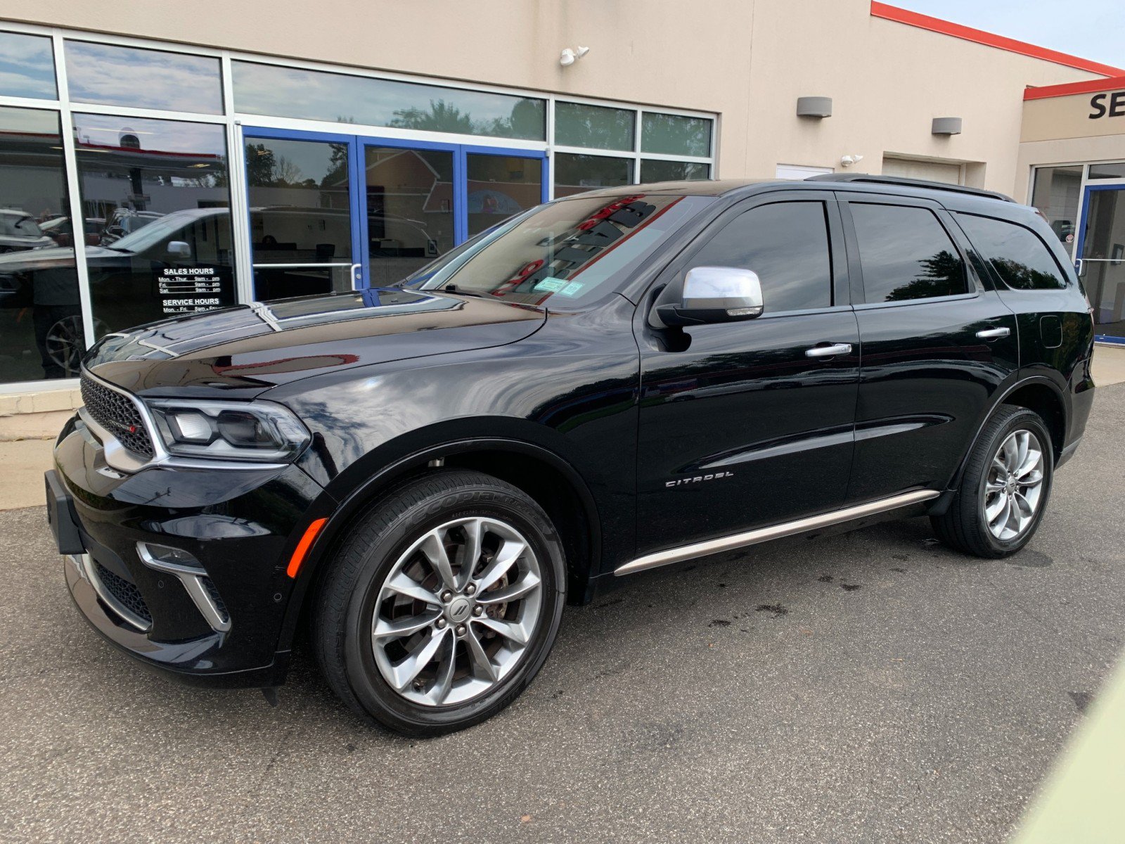 Used 2022 Dodge Durango Citadel AWD/4WD image 1