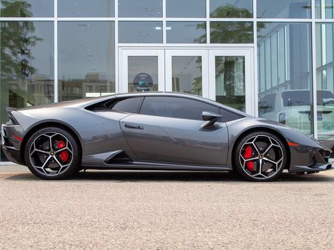 Used 2020 Lamborghini Huracan EVO AWD/4WD image 4