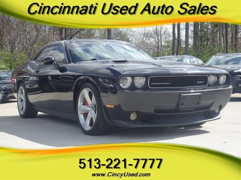 Used 2009 Dodge Challenger SRT8 w/ SRT Option Group II RWD image 1