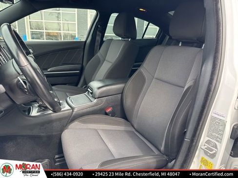Used 2020 Dodge Charger SXT image 12