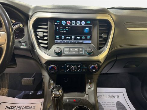 Used 2019 GMC Acadia SLT w/ LPO, Floor Liner Package image 22