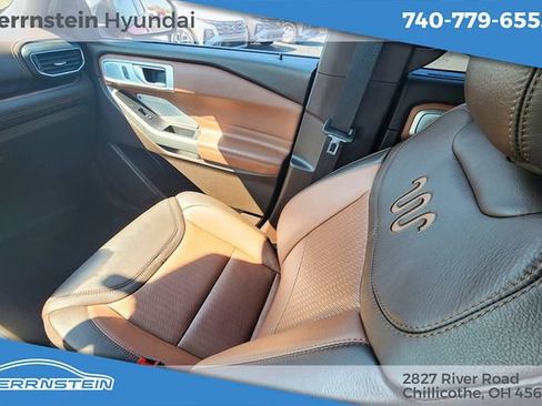 Used 2022 Ford Explorer King Ranch w/ Premium Technology Package AWD/4WD image 11