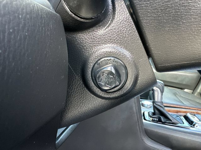 Used 2024 Nissan Armada SL AWD/4WD image 34