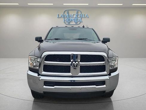 Used 2017 RAM 2500 SLT w/ Snow Chief Group AWD/4WD image 8