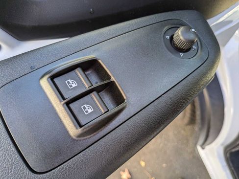 New 2024 RAM ProMaster 3500 w/ Quick Order Package 22G SLT image 7