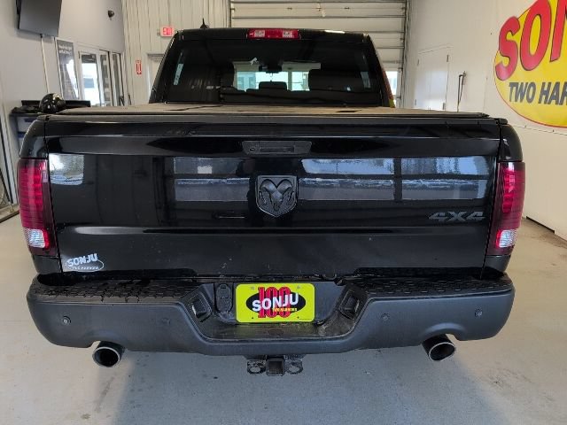 Used 2022 RAM 1500 Warlock AWD/4WD image 3