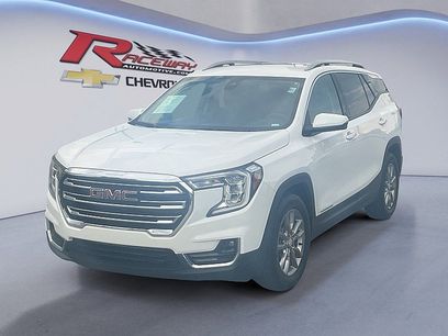 Used 2024 GMC Terrain SLT
