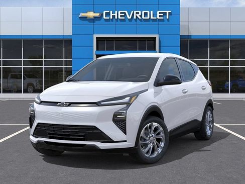New 2027 Chevrolet Bolt LT FWD image 7