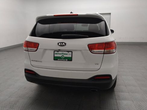 Used 2016 Kia Sorento LX FWD image 7