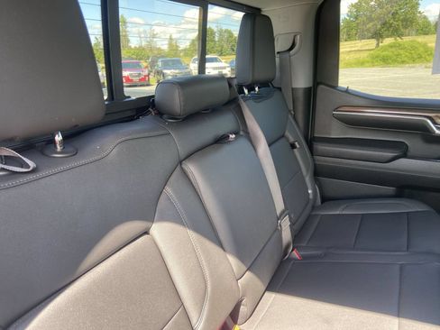 Certified 2023 Chevrolet Silverado 1500 RST w/ Convenience Package II AWD/4WD image 14