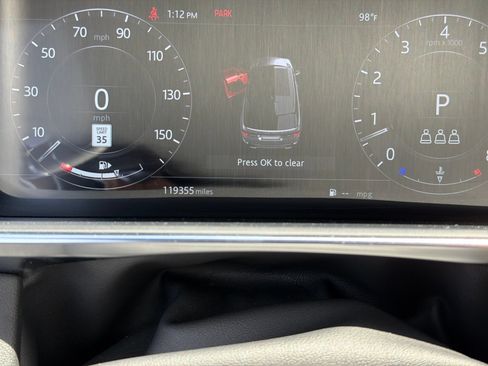Used 2019 Land Rover Range Rover Sport HSE AWD/4WD image 2