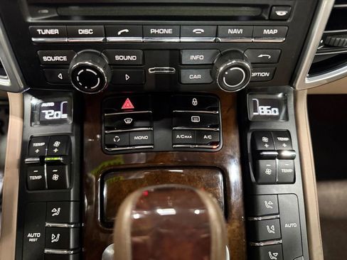 Used 2012 Porsche Cayenne S image 34