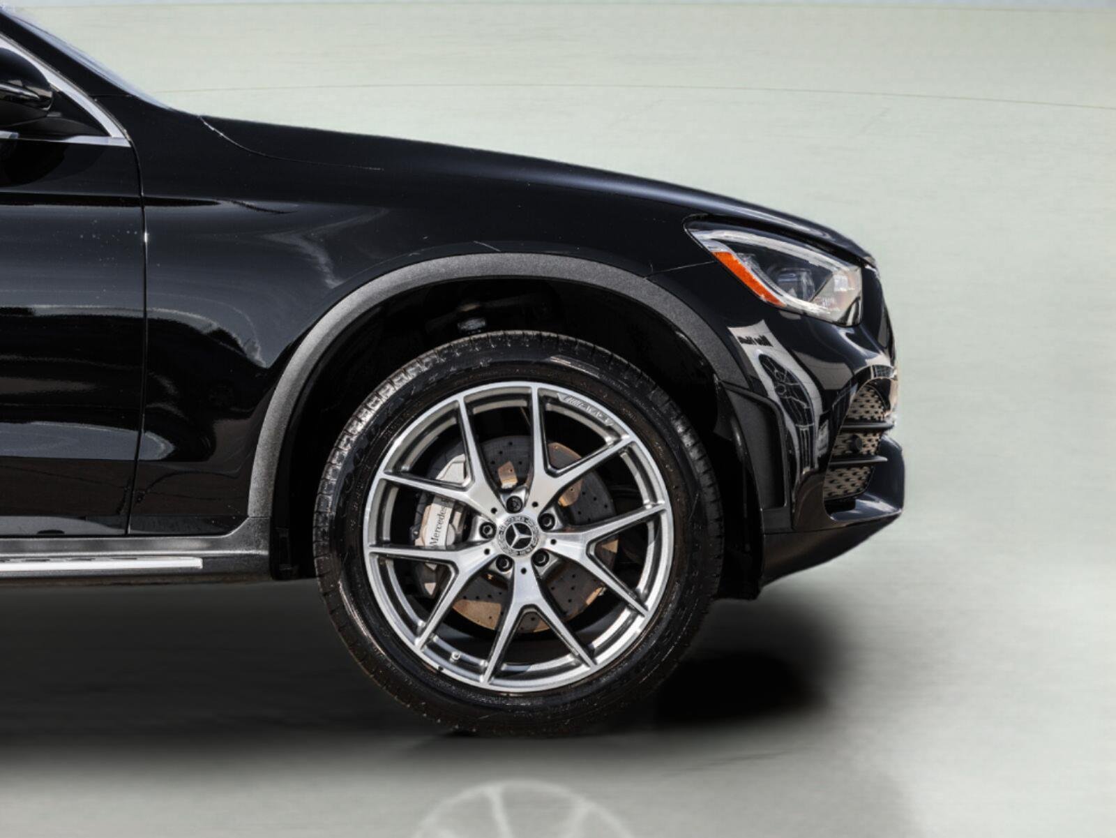 Used 2022 Mercedes-Benz GLC 300 image 7