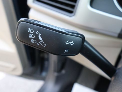 Used 2019 Volkswagen Atlas SE w/ Towing Package AWD/4WD image 28
