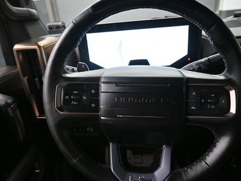 Used 2025 GMC Hummer EV 3X w/ LPO, Illumination Package AWD/4WD image 8