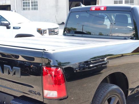 Used 2021 RAM 1500 Express w/ Wheel & Sound Group image 11