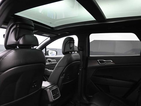 Used 2024 Kia Sportage X-Line w/ X-Line Premium Package image 12