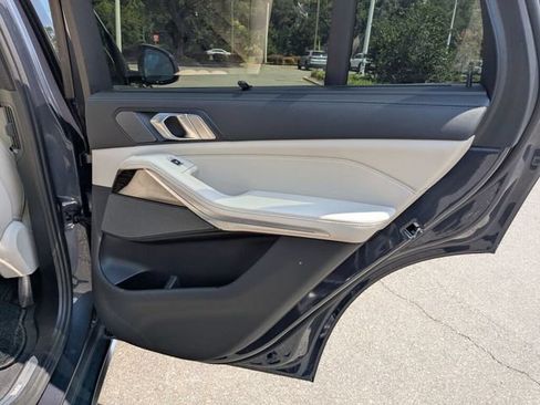Used 2020 BMW X5 sDrive40i w/ Executive Package RWD image 40