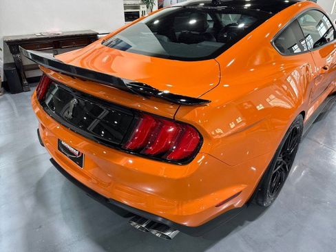 Used 2020 Ford Mustang Shelby GT500 w/ Technology Package image 44