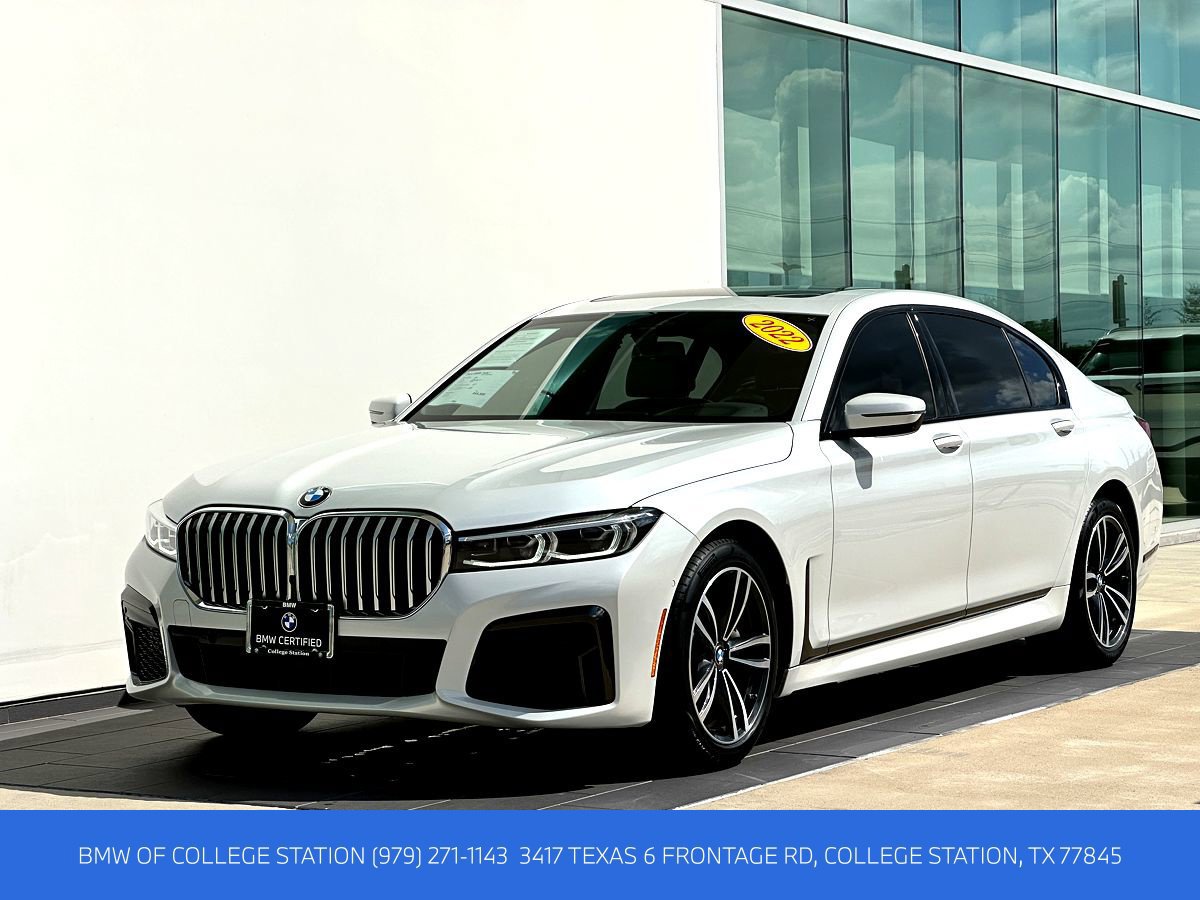 Certified 2022 BMW 740i w/ M Sport Package RWD image 7
