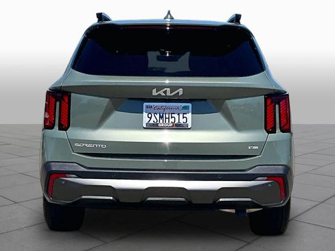 Used 2024 Kia Sorento SX Prestige w/ Sage Leather Package AWD/4WD image 4