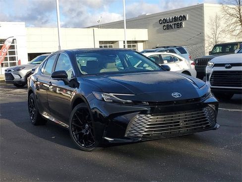 New 2026 Toyota Camry XLE image 36