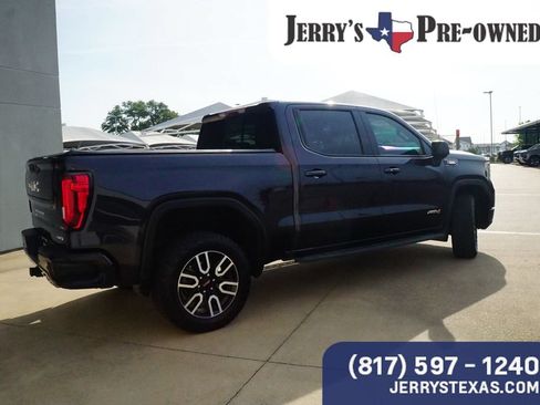 Used 2023 GMC Sierra 1500 AT4 w/ AT4 Premium Package AWD/4WD image 5