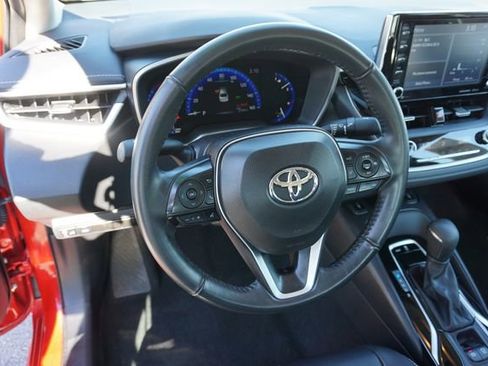 Used 2021 Toyota Corolla XLE image 10