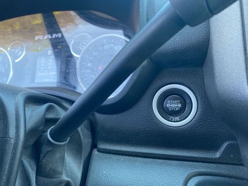 Used 2020 RAM 2500 Tradesman image 12