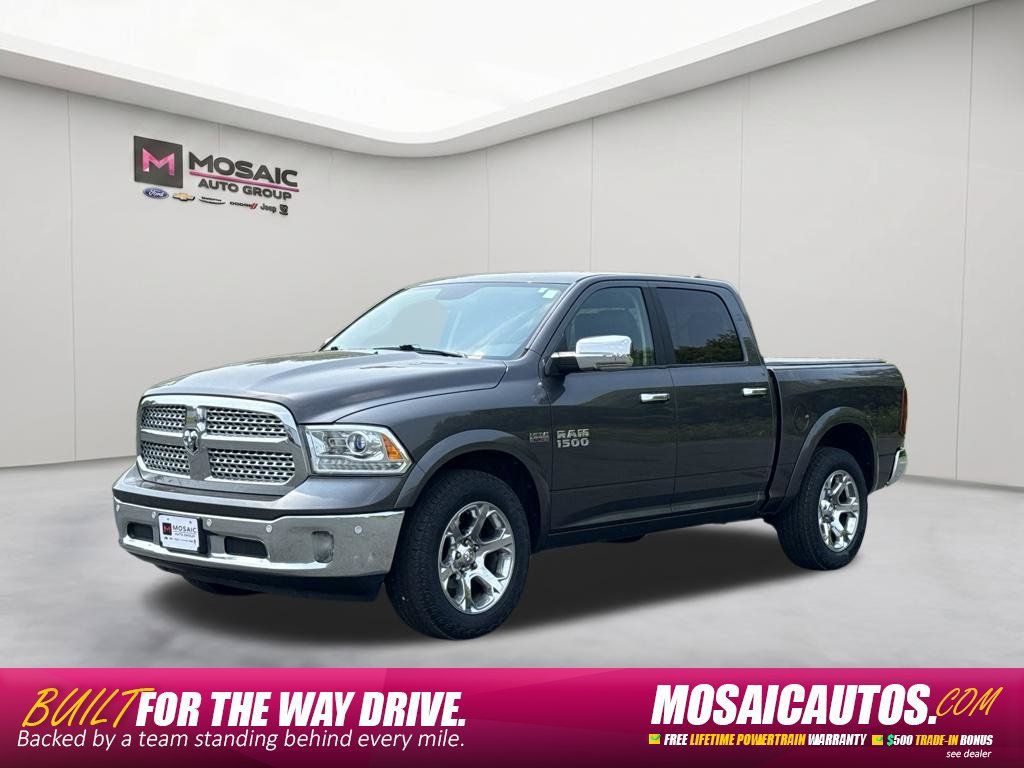 Used 2017 RAM 1500 Laramie w/ Convenience Group AWD/4WD image 3