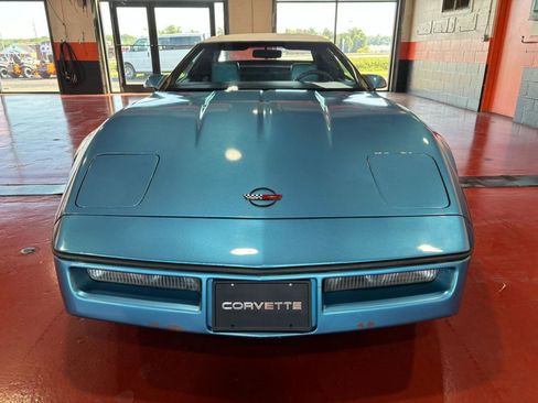 Used 1987 Chevrolet Corvette Convertible image 3