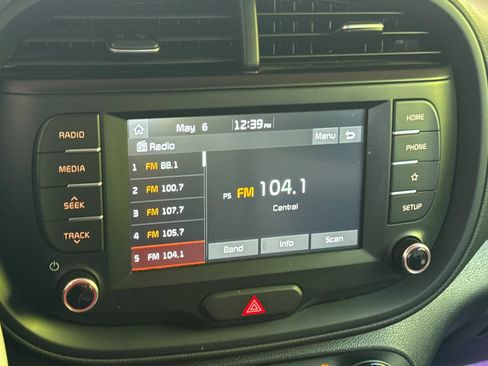 Used 2020 Kia Soul X-Line FWD image 18