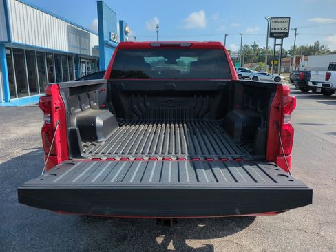 Used 2025 Chevrolet Silverado 1500 Custom w/ Turbomax Blackout Package RWD image 13