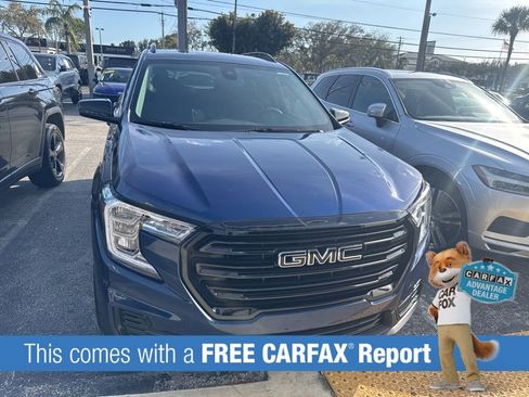 Used 2022 GMC Terrain SLE w/ Elevation Edition image 3