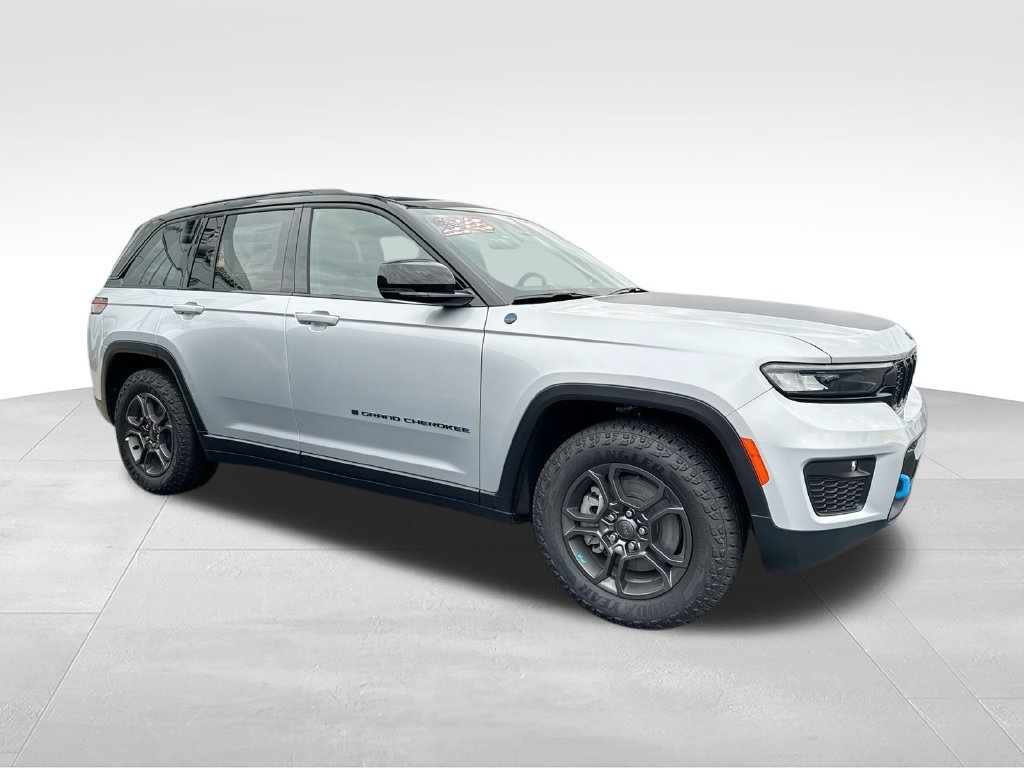 New 2024 Jeep Grand Cherokee Trailhawk AWD/4WD image 10