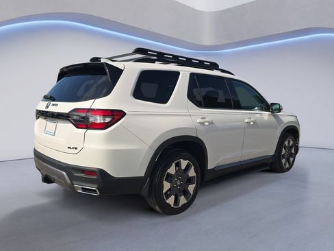 New 2026 Honda Pilot Elite image 5
